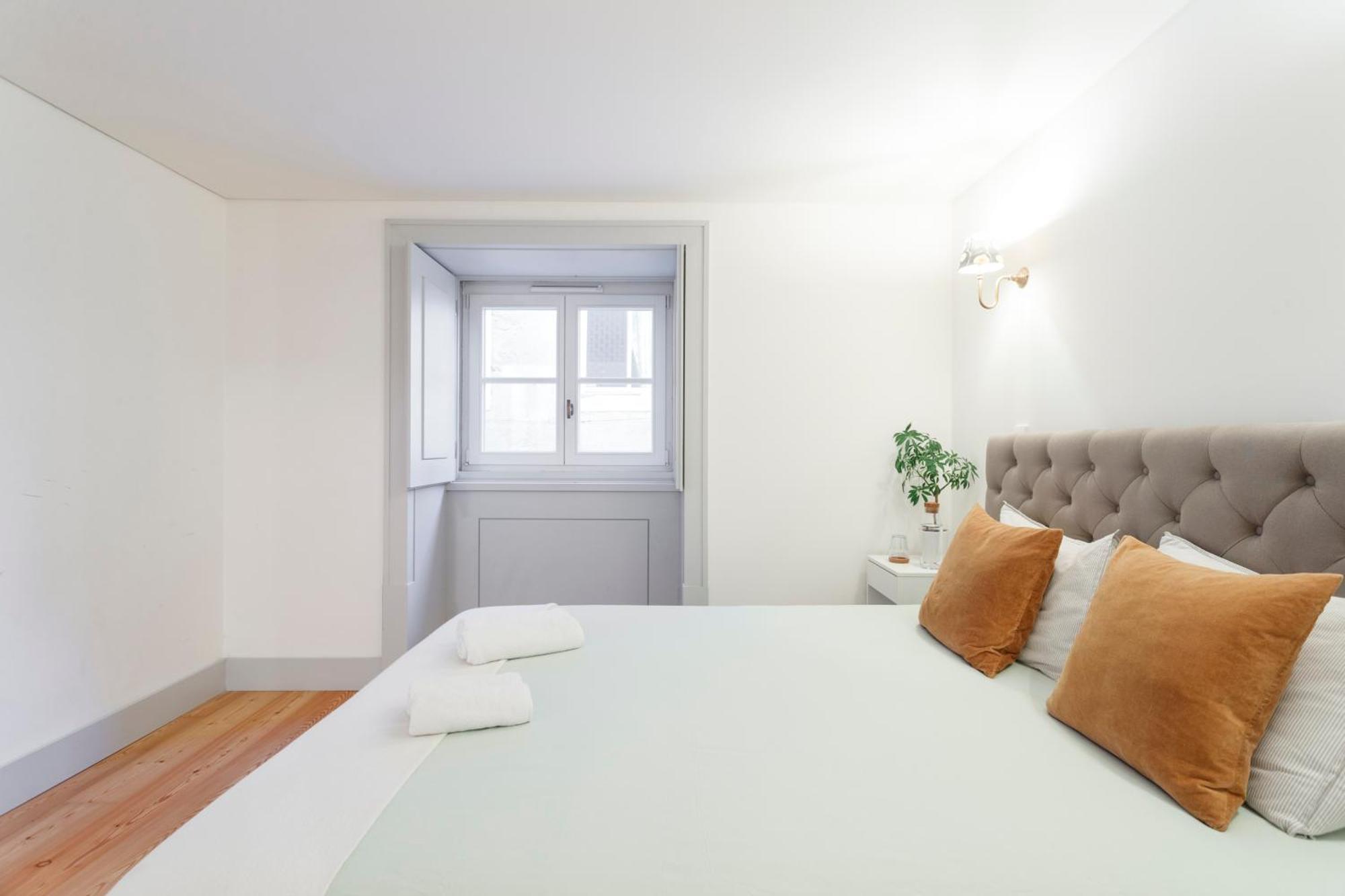Double Room With Private Wc In Shared House In Downtown Lizbona Zewnętrze zdjęcie